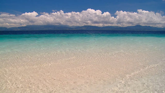 BEACH - Blue Lagoon with Water Sounds