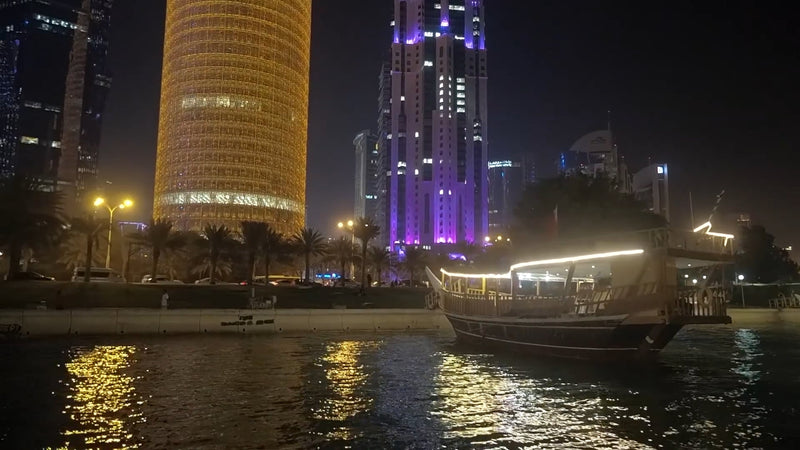 Virtual Rowing - Tour in Doha Qatar - Indoor Rowing Workout Video and Travel Experience