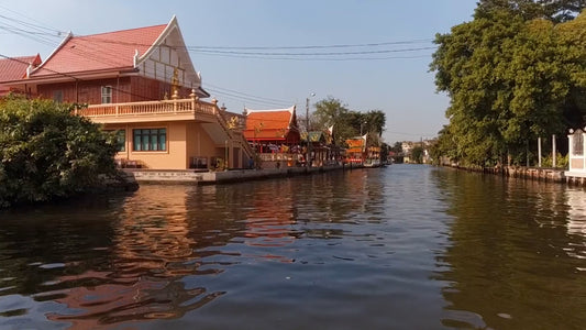 Virtual Rowing - Bangkok River Journey in Small Klongs and on the Chaophraya River with Relaxing Oriental Music
